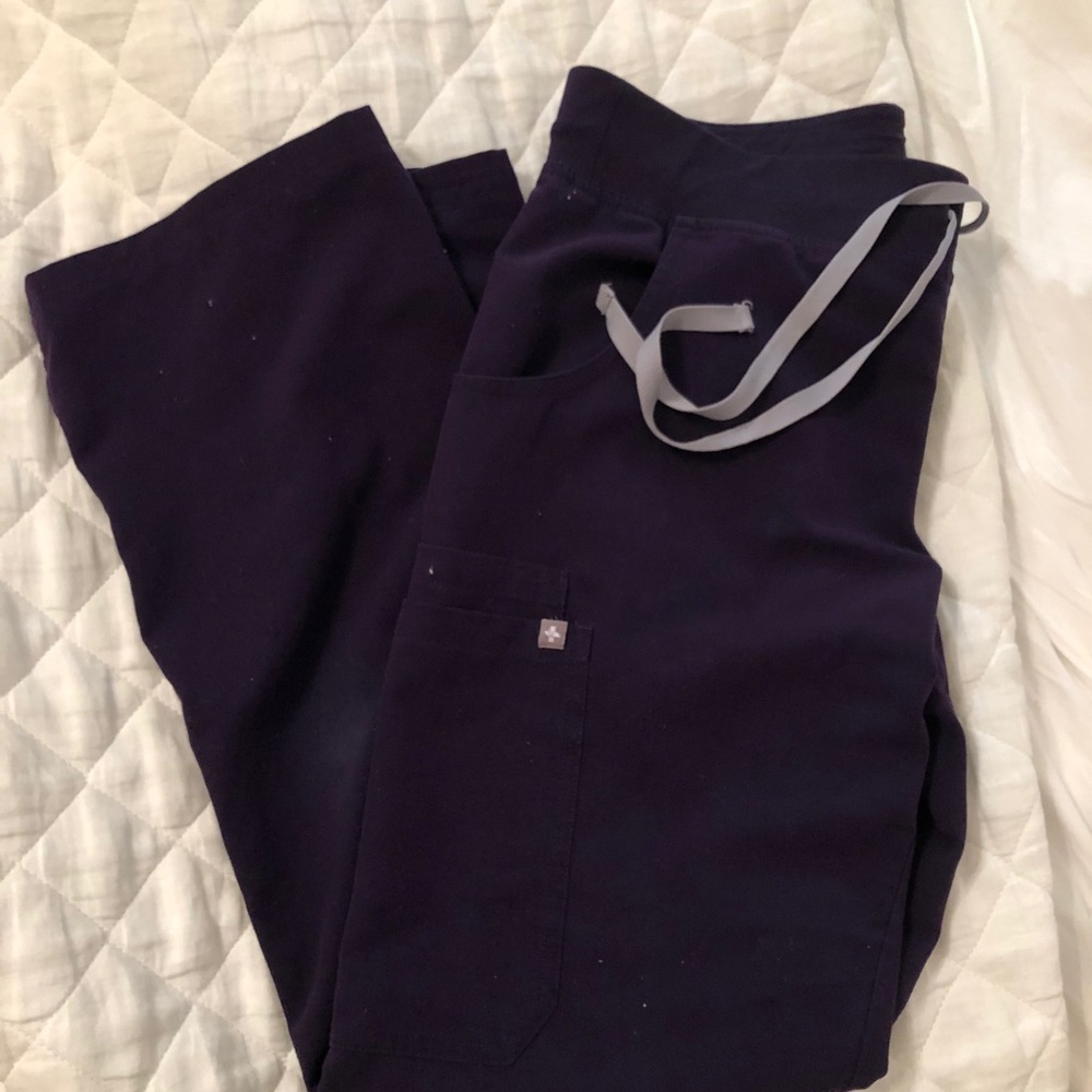 FIGS purple cargo scrubs and 3 pocket scrub top